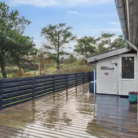 Holiday home Pia