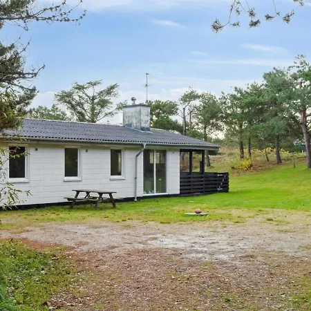Pia Holiday home Sindrup