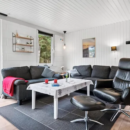 Feriehus Pia - 250m To The Fjord By Interhome